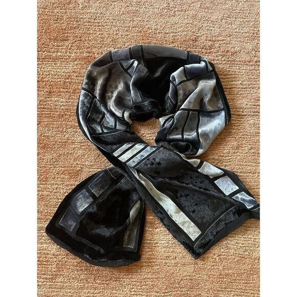 Silk Modernist Gray Oblong Rectangle Scarf - Picture 1 of 5